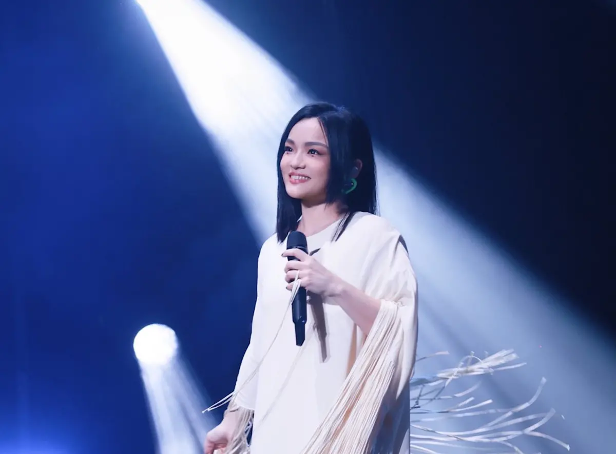 ▲2025竹北新月沙灣海洋音樂祭將於今（16）日登場，多位音樂人將演出，包括金曲歌后徐佳瑩（如圖），以及Marz23、Faye詹雯婷等。（圖／翻攝Lala徐佳瑩臉書）