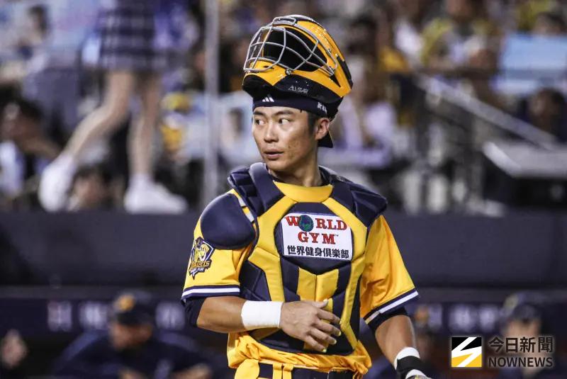 中職／陳統恩受訪時緊張到全身濕！敲致勝安向教練證明自己能能用