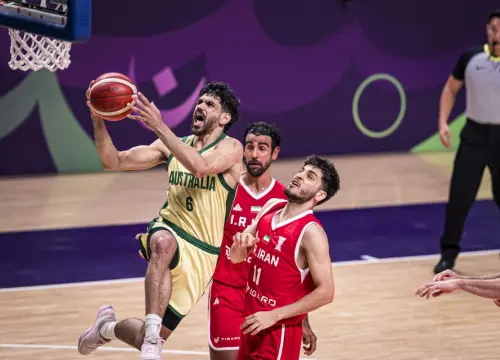 亞洲盃男籃／澳洲狂電伊朗44分！參賽沒輸過　決賽對中國拚3連霸

