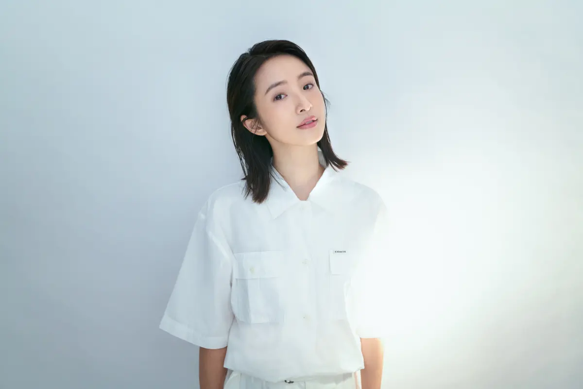 ▲近年來不少女星都在產後迅速復出，展現驚人自律與拚勁，《NOWNEWS今日新聞》盤點林依晨（如圖）、許瑋甯、昆凌、Angelababy、鬼鬼吳映潔等女星，點出她們台前光鮮背後的辛酸與現實壓力。（圖／周子娛樂提供）