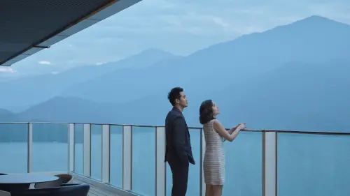 ▲享有絕美湖畔景緻的漢來日月行館推出七夕快閃專案。（圖／漢來飯店提供）