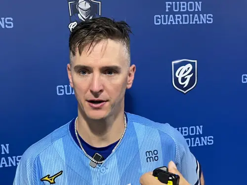 ▲洋投布坎南此役熱投117球，完投九局僅被敲3安打，送出5次三振、1保送無失分，收下來台後首勝，也是完投完封勝，布坎南賽後也一直提到家人，表示他們應該很開心在離台前看到自己的好表現。（圖／記者林子翔攝）