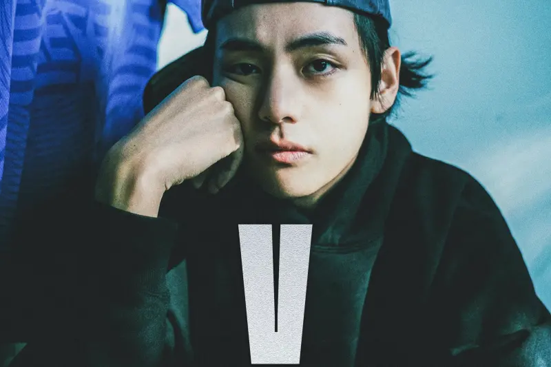 ▲MLB美國職棒大聯盟（Major League Baseball）洛杉磯道奇（Los Angeles Dodgers）今（18）日透過官方社群媒體震撼宣布，南韓超人氣天團BTS成員V將於台灣時間8月26日在主場道奇體育場擔任對戰辛辛那提紅人（Cincinnati Reds）比賽的開球嘉賓。（圖／取自道奇X）