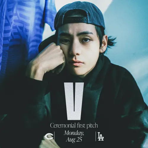 ▲道奇在今日對教士完成系列賽橫掃後，於官方X（原Twitter）與Instagram同步發佈消息，寫道：「ARMY（BTS粉絲名），準備好了嗎？V要在8月25日登上道奇球場開球啦！」並搭配V帥氣近照預告活動，引起全球粉絲暴動、瘋狂轉發。（圖／取自道奇X）