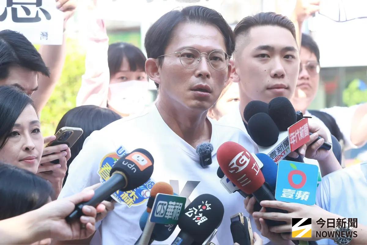 823大罷免／國民黨CF暗示盧昌配？黃國昌說緣由：不必見縫插針
