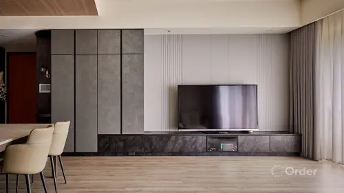 ▲歐德「系統牆板」選用安全無毒健康綠建材，耐磨、耐髒汙、防焰、好清潔等特性，美感與實用兼具。