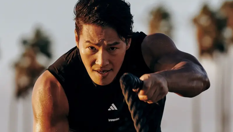 ▲49歲的韓星金鍾國今日宣布結婚好消息，他今年才花62億韓元豪宅，還去醫院做精子檢查，笑說想讓老婆自然懷孕，可見早有計畫要結婚。（圖／金鍾國IG＠kjk76）