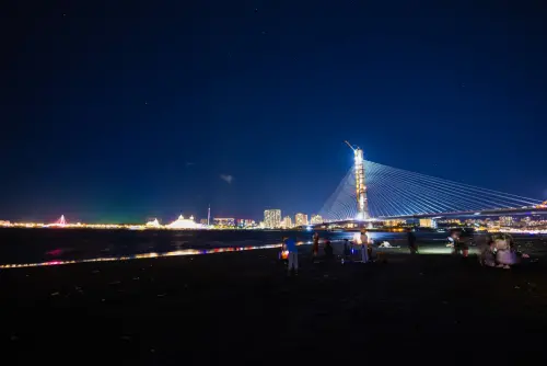 ▲2025淡水煙火、漁人碼頭煙火秀，主題「碼頭映像」。（圖／記者陳人豪攝，2025.8.17）