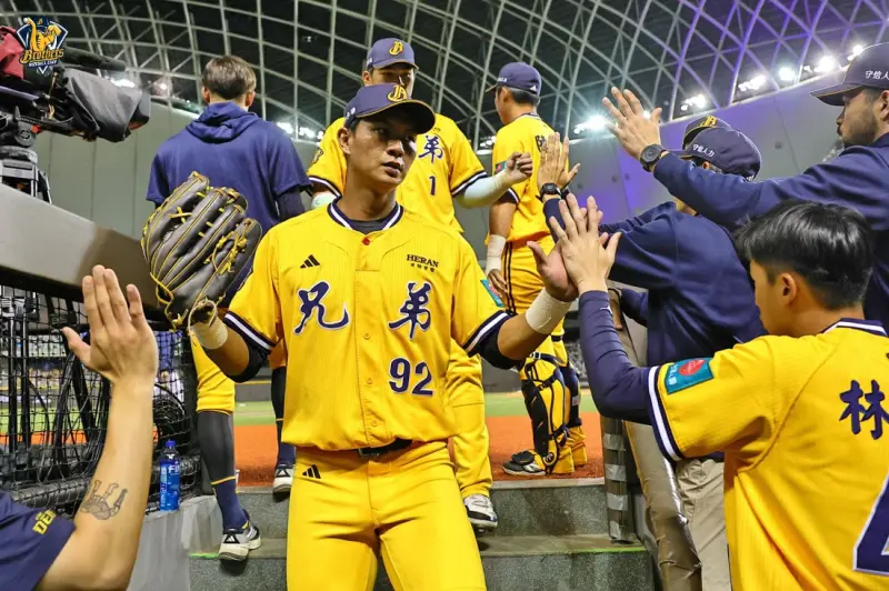 ▲中信兄弟上周穩拿3勝，目前戰績16勝10敗仍位居第一，後續3支球隊勝差都至少2.5場，而全年戰績第一的競爭者統一獅近況也不佳。（圖／中信兄弟提供）