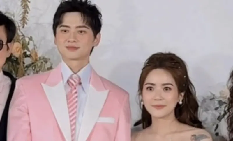 ▲金陽（左）和空姐女友Bibi結婚了！從《大學生了沒》發跡的他，過去曾和郭書瑤交往過，近年致力於舞蹈教學和音樂發展。（圖／翻攝自Bibi IG@9__bib）