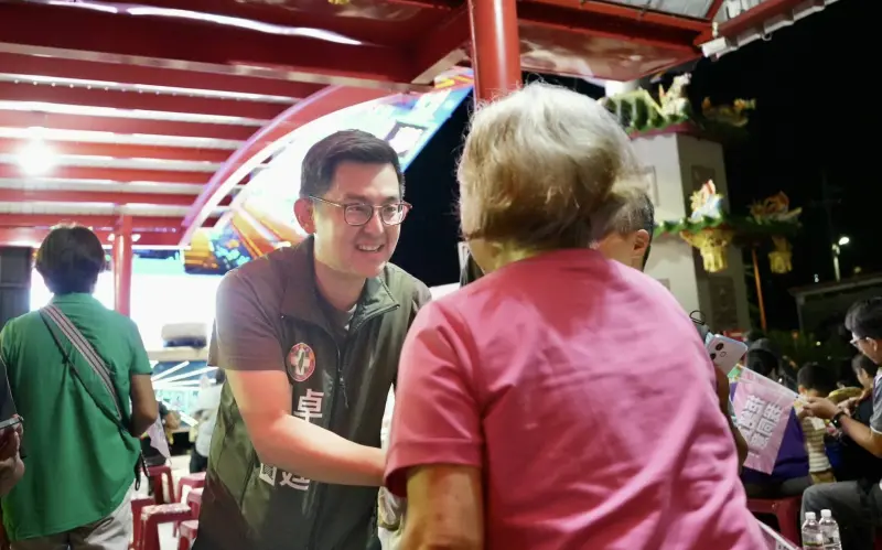 ▲卓冠廷提及過去柯文哲能源配比核能10％，而重啟核三僅佔6％，那剩下的難道要重啟核一、核二。（圖／翻攝自卓冠廷臉書）