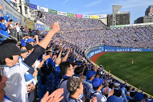 日職／有創意！橫濱DeNA推出「網咖制」門票　進場計時換算球票錢
