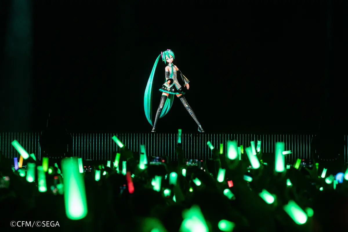 ▲初音未來（Hatsune Miku）宣布11月26日在台北小巨蛋開演唱會，票價800元～8200元都有，8月26日（二）中午12點在寬宏售票開賣。（圖／寬宏藝術）