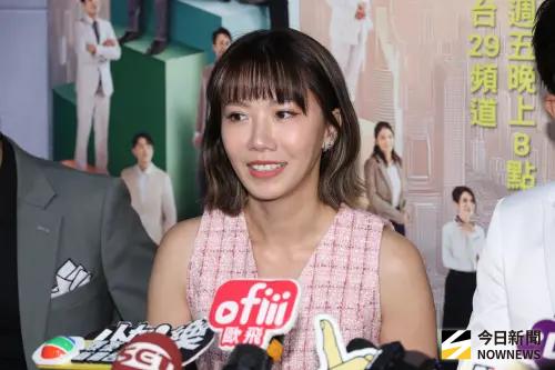 ▲大牙日前出席新戲首映會，對於離婚侃侃而談，態度很正面。（圖／記者陳明安攝）