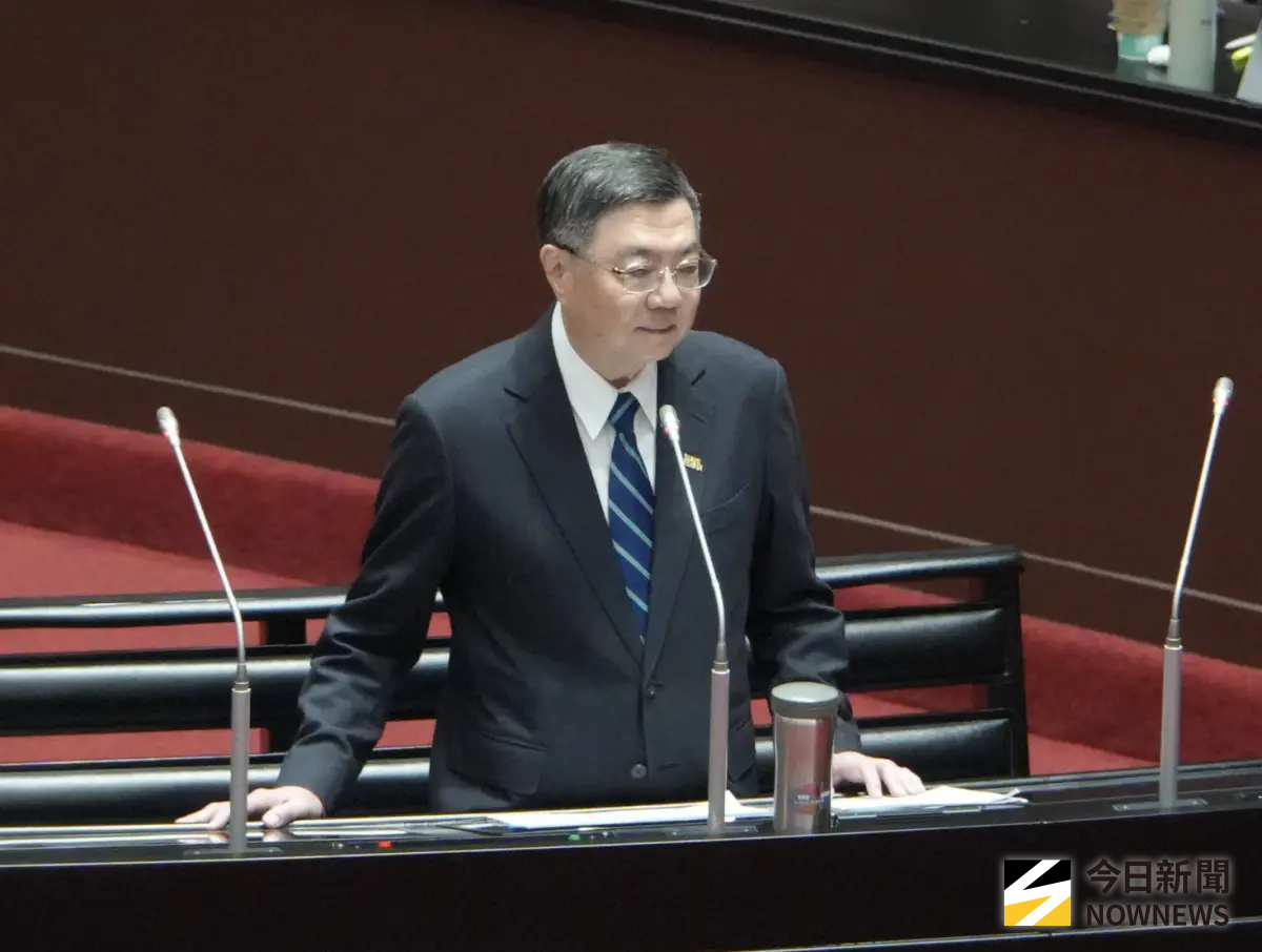 ▲志願役加給至3萬政院將提釋憲，民眾黨團批行政院長卓榮泰不適任。（圖／記者呂炯昌攝）