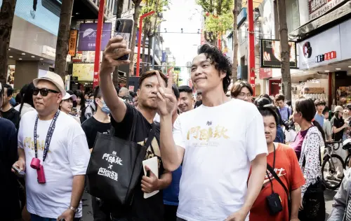 《角頭》將與《鬼滅之刃》大戰！黃鐙輝願贈送丈母娘　放話不用還
