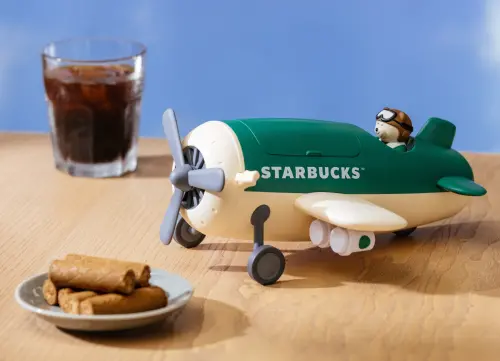 ▲星巴克「復古飛機咖啡捲心酥禮盒」1380元。（圖／星巴克提供）