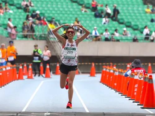 凌晨四點半起跑　中捷運蔡雅安用跑步翻轉人生
