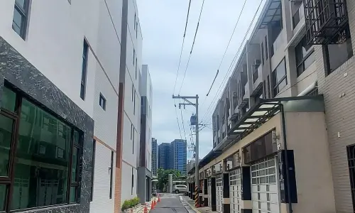 ▲台灣電力公司高雄區營業處進行橋頭區計畫性停電作業通知疏漏，造成用戶突如其來的不便。(圖／台電高雄區營業處提供)