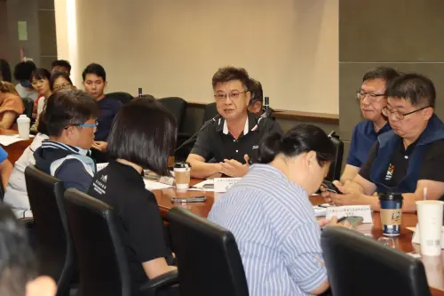 協助因應美國關稅影響！農業部赴屏東　與蘭花業者座談曝支持措施
