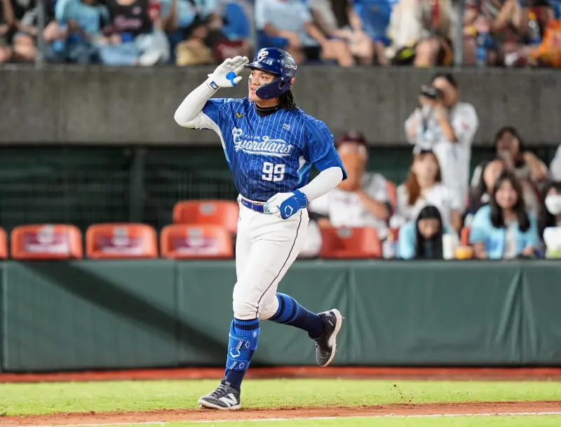 中職／富邦14安狂灌9分！9：1輕取樂天　8月第4勝到手已追平去年