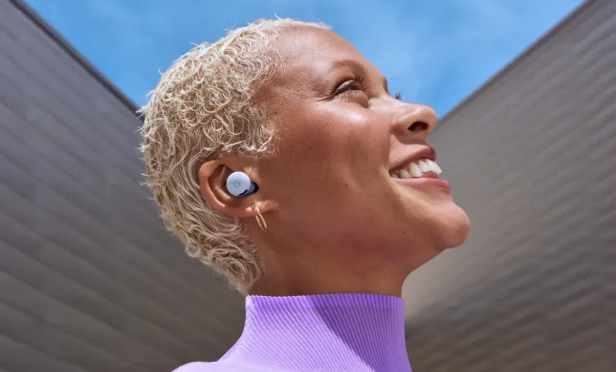 ▲Pixel Buds 2a是第一款具備「主動降噪」功能的 A系列耳機，售價為4499元。（圖／翻攝官網）