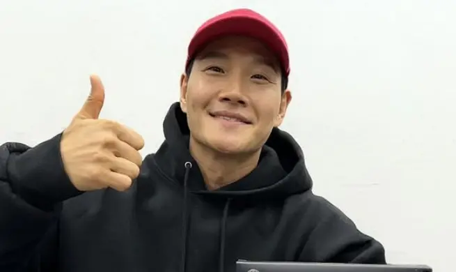 ▲韓國藝人金鍾國（如圖）與圈外老婆閃婚，對於另一半的長相全程保密到家，不料近日在拍攝蜜月影片時，因為反光不慎拍到老婆長髮窈窕的身影，瞬間在網上瘋傳，該影片也緊急下架。（圖／翻攝自IG kjk76）