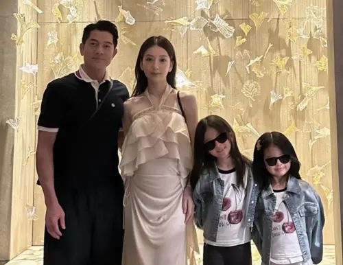 ▲郭富城（左一）與方媛（左二）已經生了兩個女兒，現在又將迎接老三來報到。（圖／摘自 方媛 微博）