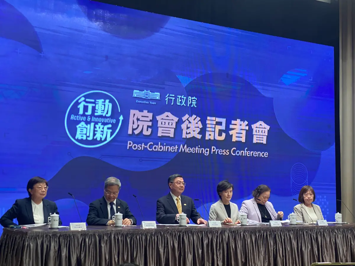 ▲卓榮泰今日召開記者會說明中央政府總預算，未將軍人待遇調整與警消退休條例編列到預算中。（圖／記者陳威叡，2025.08.21）