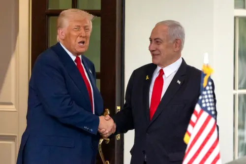 大讚納坦雅胡不忘自誇！川普自封「戰爭英雄」　還邀功解決6衝突
