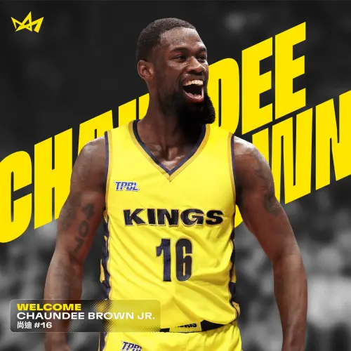 ▲新北國王今（21）日宣布洋將尚迪（Chaundee Brown）加盟，新賽季他將披上16號戰袍。身高196公分、體重98公斤的尚迪，以強悍對抗性與穩定外線著稱。曾效力於 NBA洛杉磯湖人與亞特蘭大老鷹，上賽季於日本B.League  B2得分王殊榮。（圖／新北國王提供）