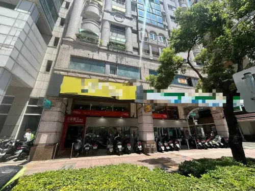 高雄男住漫畫店包廂7天猝死！身份竟是知名「製毒師」
