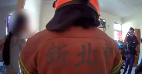 ▲消防隊趕到現場，成功救出孩童，避免慘劇發生。（圖／翻攝畫面）