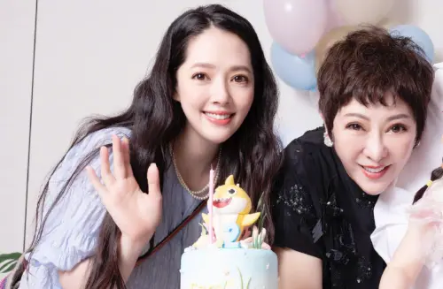 向華強公司也不給兒子！向太嘆：沒生意才能　寧願給媳婦郭碧婷
