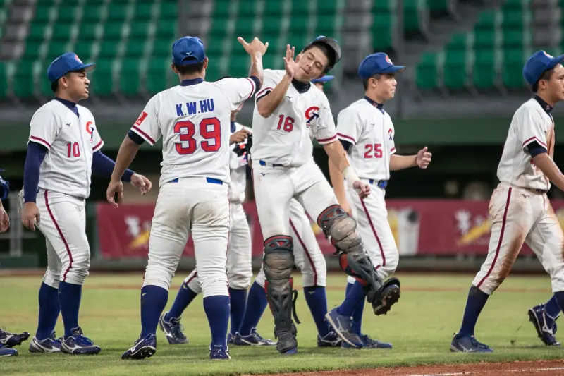 ▲U15中華隊昨日以10：0輕取菲律賓隊，取得複賽首勝，今日將正面交手日本隊，若想晉級冠軍賽，此戰非贏不可。（圖／中華棒協提供）