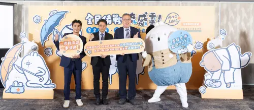 ▲胸重醫學會攜手柔道國手楊勇緯、超人氣角色醜白兔，共同擔任「流感守護者」。（圖／醫學會提供）