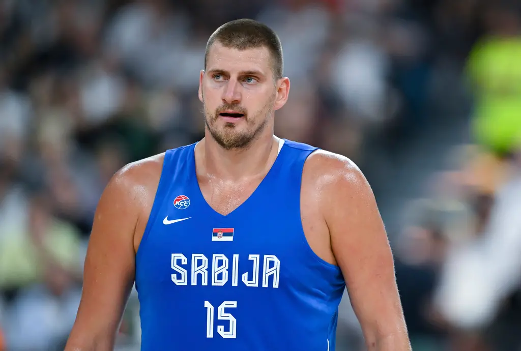 ▲NBA美國職籃 （National Basketball Association）球星約基奇（Nikola Jokic）今（22）日帶領塞爾維亞國家隊，以106：72大勝由達拉斯獨行俠球星唐西奇（Luka Doncic）領銜的斯洛維尼亞國家隊。（圖／美聯社／達志影像）