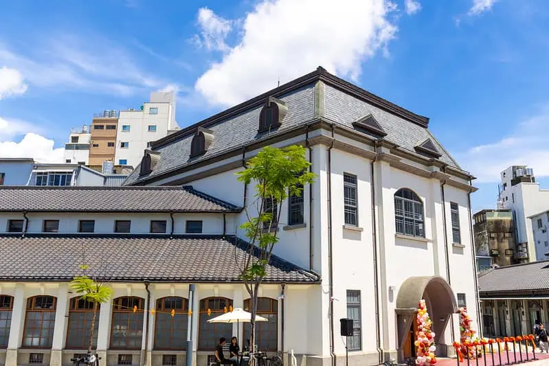 ▲百年歷史的台南市定古蹟「西市場」，經市府規劃投入超過3.6億元整修多年、修復整建，昨（21）天重新開幕。（圖／取自黃偉哲臉書）