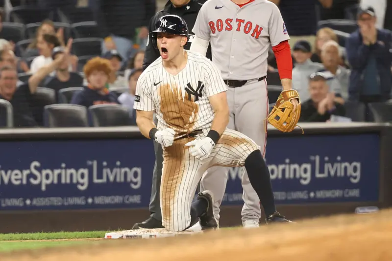 ▲MLB紐約洋基今（22）日主場迎戰波士頓紅襪，雖萊斯（Ben Rice）在2局下開轟，幫助洋基寫下最多全壘打連續得分紀錄，但無奈球隊牛棚在比賽後段失守，最終3：6不敵紅襪。（圖／美聯社／達志影像）