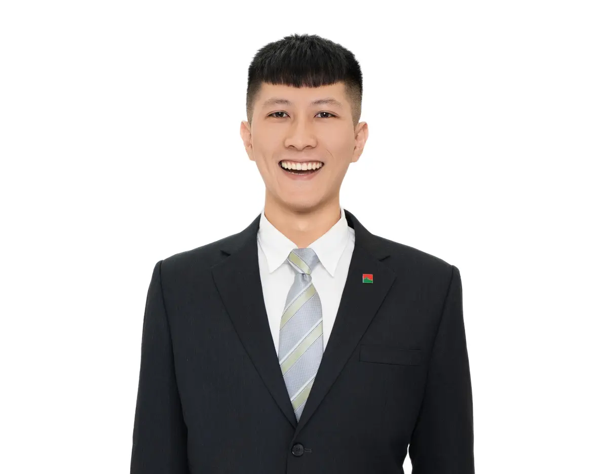 ▲信義房屋文化店專員施孚穎，曾在麥當勞工作8年當到門市主管，轉職房仲業後，善用信義房屋全台直營的各式資源，搭配過去在服務業累積的職能，獲得優異表現。（圖／信義房屋提供）