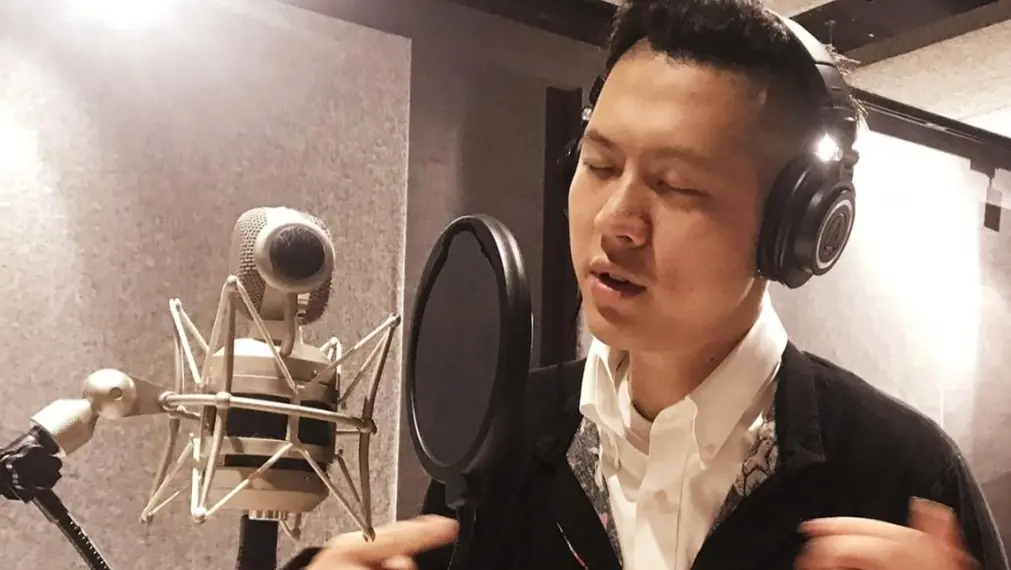 ▲知名饒舌歌手梅海強屢次傳出爭議事件，19日又因隨機攻擊一名婦人，出現在新聞版面。(圖／翻攝FaceBook)