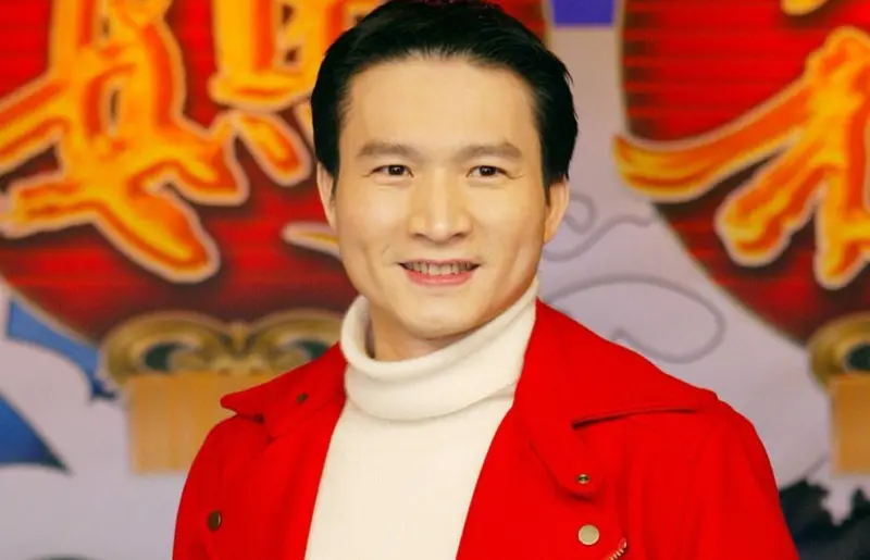 ▲憑藉《台灣霹靂火》劉文聰一角爆紅的55歲資深演員秦楊罹癌、失明仍親赴花蓮光復鄉災區，以公益團隊名義煮涼水、送文旦、捐白米，他笑稱：「不能鏟土也要出力！」展現堅韌與溫暖。（圖／翻攝自秦楊臉書）