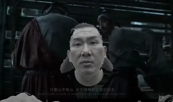 ▲ 館長陳之漢直播時出意外，信號發生異常，變得只有黑白畫面，讓他大罵民進黨打壓。（圖／翻攝畫面）