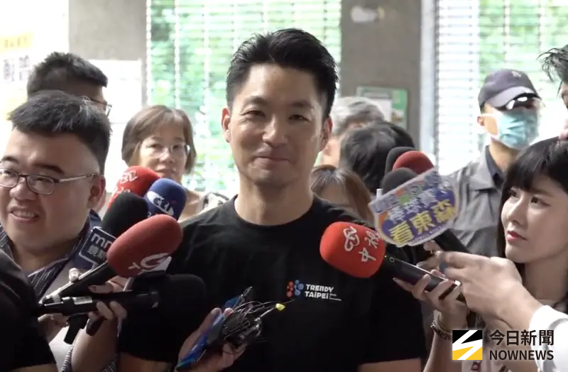 ▲台北市長蔣萬安現身投票。（圖／NOWNEWS攝影中心）