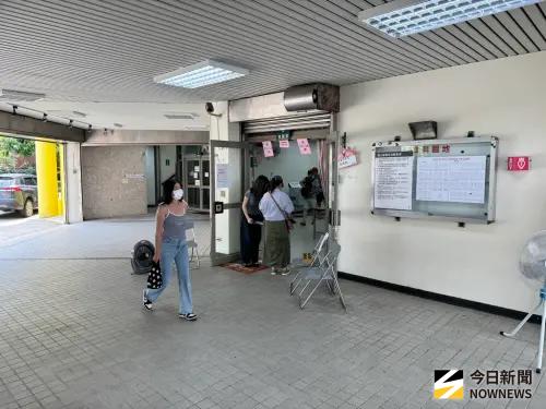 ▲新北市第11選舉區23日進行罷免投票，發生2起新店選民撕毀公投票事件。（圖／翻攝畫面）