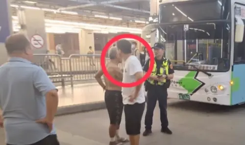 台中行車糾紛！公車司機遭騎士尾隨進站　被安全帽猛砸、受重傷
