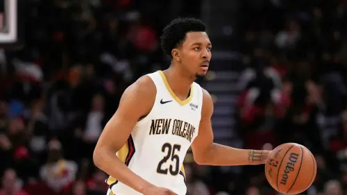 ▲據Brett Siegel報導，鵜鶘對墨菲的要價高得驚人，不僅需要多個首輪籤，還必須搭配「已證明實力的年輕球員」。（圖／美聯社／達志影像）