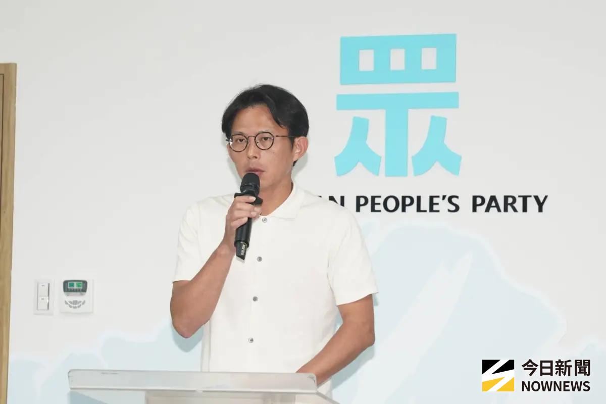 ▲民眾黨主席黃國昌強調，民進黨發動大惡罷一事無成，才叫浪費公帑。（圖／記者林敬原攝）