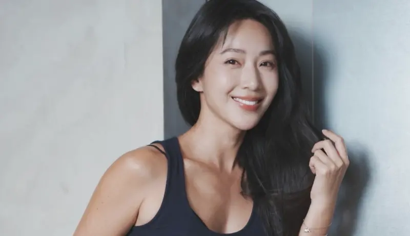 ▲隋棠（如圖）近期傳出因未繳11萬元管理費引發爭議，她今（16）日出席瓊瑤作品舞台劇《你的故事我的夢》彩排，低調回應相關事宜，目前已全權交給律師處理。（圖／寬宏藝術提供）