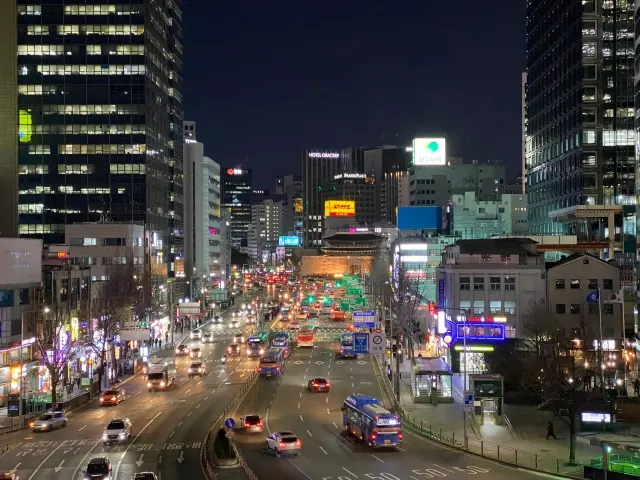 中國人染上「首爾病」旅遊返國爆哭！韓媒報導引中網嘲諷